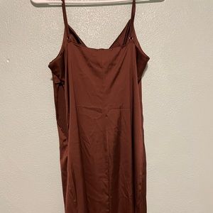 Brown midi dress with slit